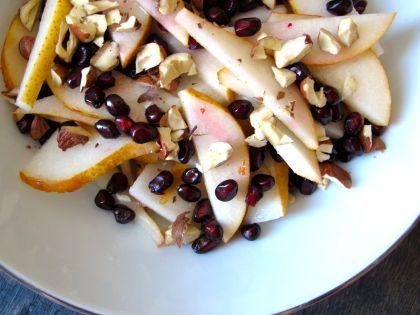 Pear and Pomegranate Salad with Hazelnuts Pear and Pomegranate Salad with Hazelnuts