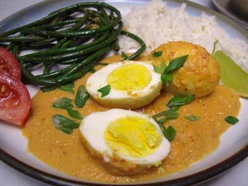 Sambal Goreng Telur (Indonesian Egg Curry) with Chinese Long Beans