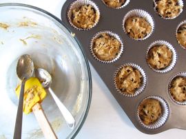 Banana Biscoff Muffins with Walnuts and Chocolate Chips Banana Biscoff Muffins with Walnuts and Chocolate Chips
