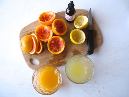 Cara Cara Orange Cocktail with Homemade Grapefruit Bitters