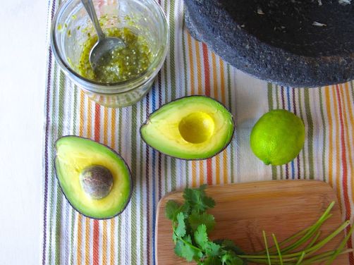 Ingredients for Roasted Tomatillo Guacamole Ingredients for Roasted Tomatillo Guacamole