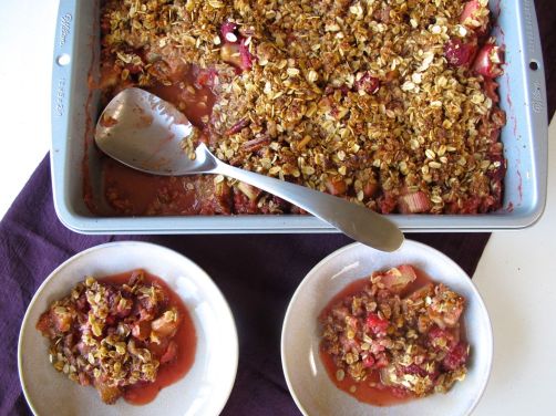 Berry Rhubarb Crisp (Gluten-Free)