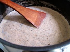 Making Cinnamon Coffee Ice Cream with chocolate stracciatella Making Cinnamon Coffee Ice Cream with chocolate stracciatella