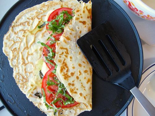 Caprese Crepes Caprese Crepes