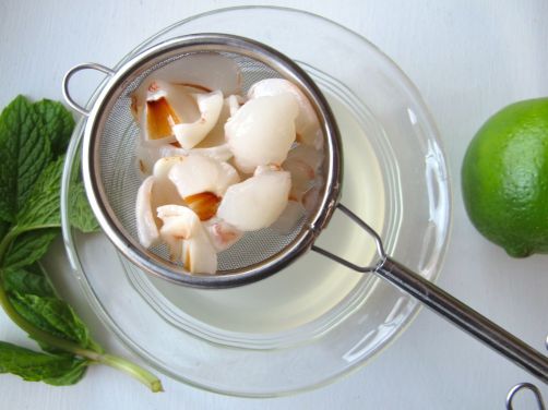 Making Lychee Mojitos
