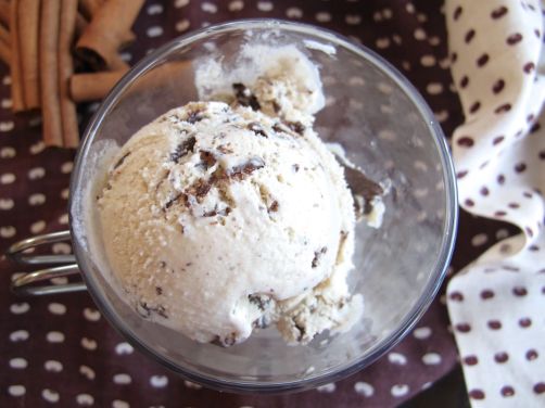 Cinnamon Coffee Ice Cream with chocolate stracciatella Cinnamon Coffee Ice Cream with chocolate stracciatella