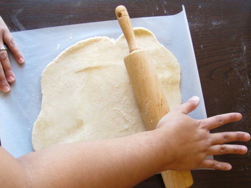Making French Apple Tart with Brown Sugar Cinnamon Glaze