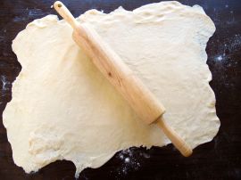 Making French Apple Tart with Brown Sugar Cinnamon Glaze