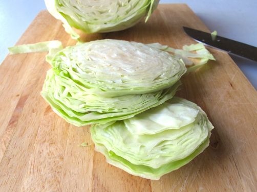 Chopping Cabbage for Vietnamese Style Soba (Bun Chay) with Baked Peanut Tofu Chopping Cabbage for Vietnamese Style Soba (Bun Chay) with Baked Peanut Tofu