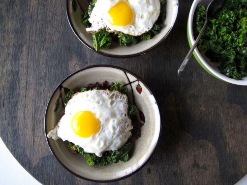 Kale and Fried Eggs over Rice Kale and Fried Eggs over Rice