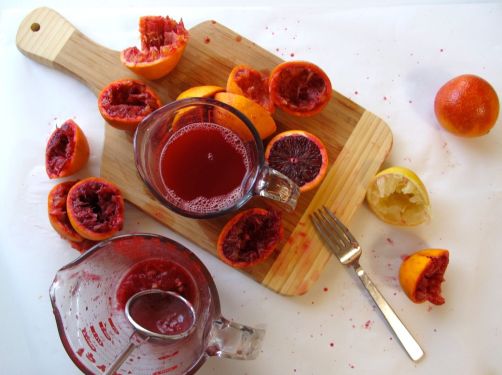 Juicing blood oranges and lemons for Raspberry Blood Orange Bars Juicing blood oranges and lemons for Raspberry Blood Orange Bars