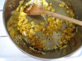 Making Spicy Tomato Soup