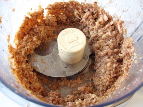 Making Charoset with Apples, Walnuts, Dates, and Pomegranate Molasses Making Charoset with Apples, Walnuts, Dates, and Pomegranate Molasses