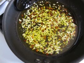 Garlic-infused olive oil for Garlicky Kale Pizza