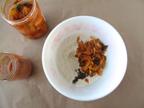Making Kimchijeon (kimchi pancake)