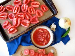 Making Roasted Tomato Gazpacho Soup
