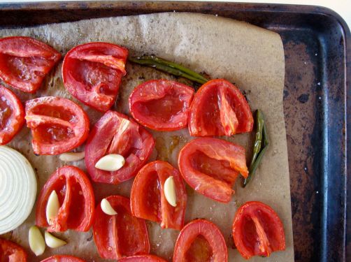 Roasted tomatoes for Spanish chilled gazpacho soup