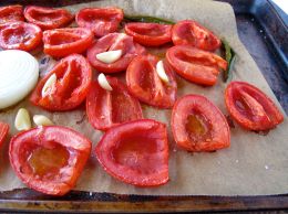 Roasted tomatoes for Spanish chilled gazpacho soup