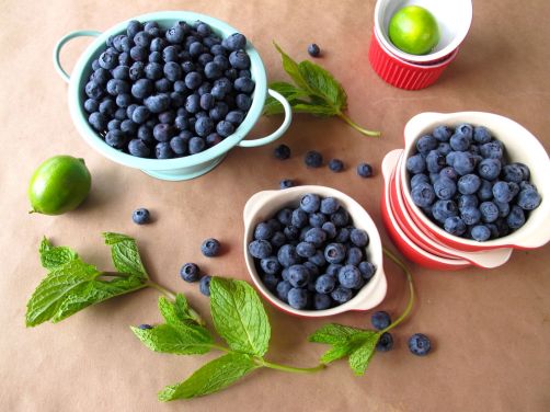 Mint-Lime Blueberry Crisp Mint-Lime Blueberry Crisp