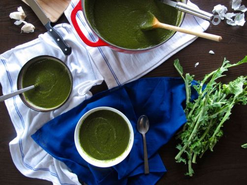 Garlicky Green Soup