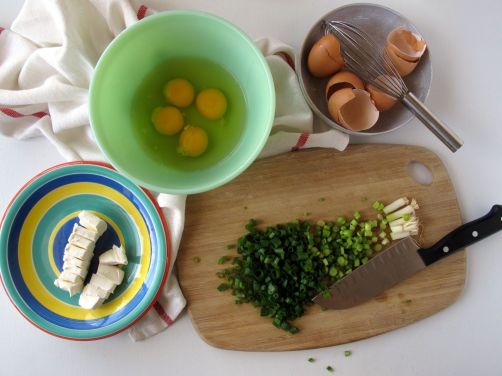 Making Scallion Cream Cheese Scrambled Eggs