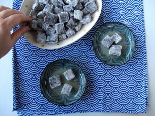 Black Sesame Mochi Dumplings