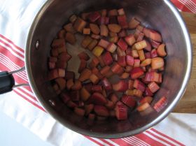 Pre-cooked rhubarb for baked oatmeal
